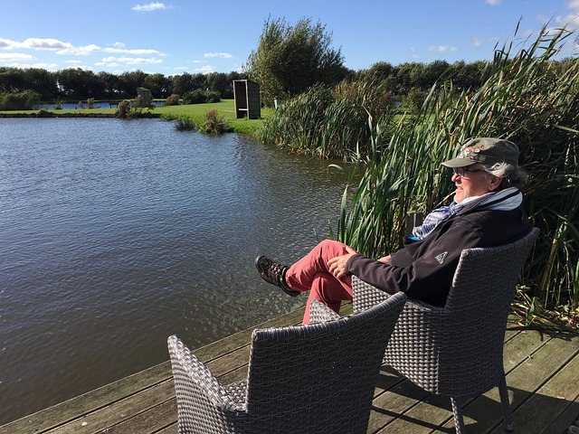 无处不在！阿门15中12砍全场最高25分+8板5助2帽 正负值+26！.